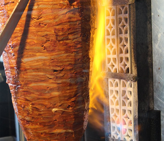 tacos-en-san-agustin-carne-al-pastor Trompo de carne al pastor para servir tacos en san agustín