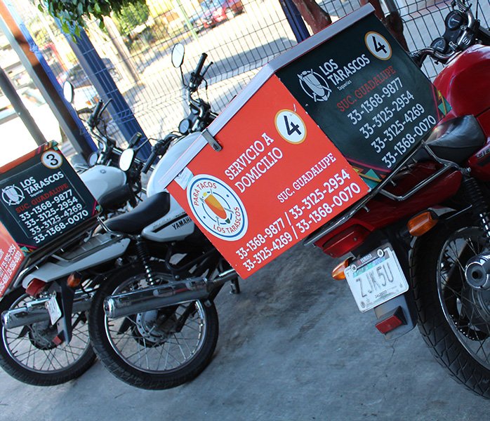 tacos-en-tlaquepaque-moto-repartidora moto repartidora de tacos en Tlaquepaque Los Tarascos